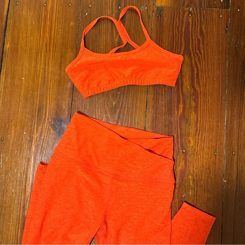 Beyond Yoga Fiery Orange Apparel - Picture 1 of 3